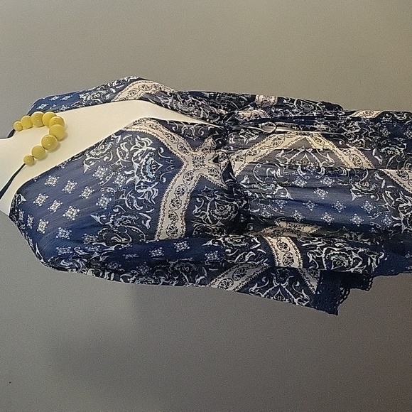 Xhilaration Long Sleeve Tie Front Semi-Sheer Long Cover Up Kimono - Size XS - Picture 5 of 10